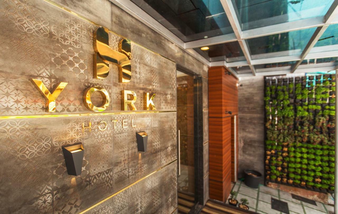 York Hotel Коччи Экстерьер фото